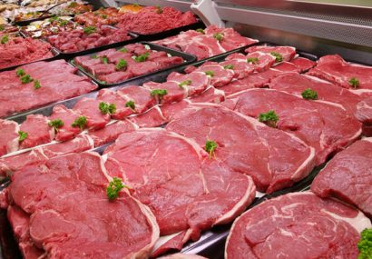 با وجود حذف ارز ۴۲۰۰ تومانی،عرضه گوشت دولتی همچنان ادامه دارد