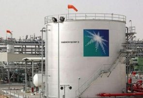 عربستان قیمت نفت سبک خود برای مشتریان آسیایی گران کرد