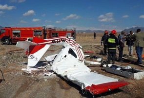 سقوط هواپیمای فوق سبک آموزشی در گرمسار؛ ۲ نفر جان باختند