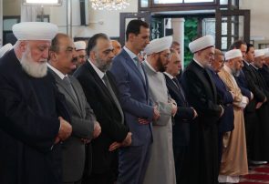 بشار اسد نماز عید قربان را به جا آورد