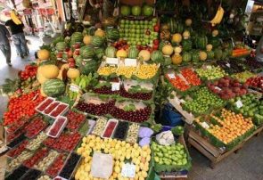 بازار مملو از میوه است/ قیمت گوجه و پیاز نزولی است