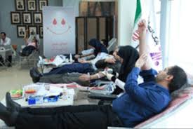 کارکنان بانک اقتصادنوين در پويش اهداي خون مشارکت کردند