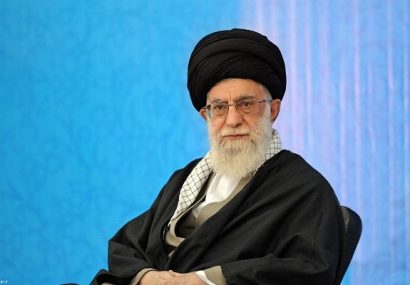 رهبر درگذشت همشیره روحانی را تسلیت گفتند