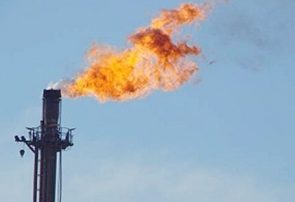 میزان واردات گاز و فرآورده‌های نفتی ایران