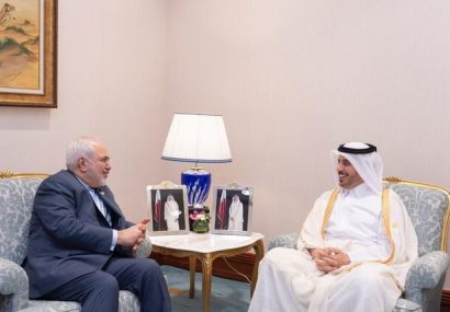 دیدار ظریف با نخست‌وزیر قطر در دوحه