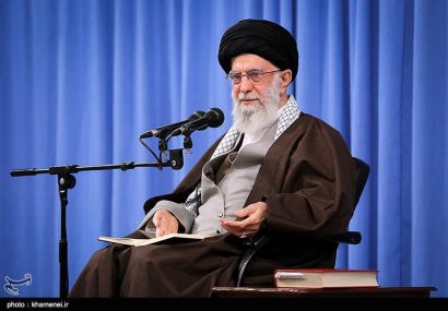 امام خامنه‌ای: مردمی بودن به ادعا نیست ؛ باید مثل مردم زندگی کنیم