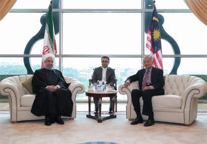 روحانی: بسیاری از مشکلات مسلمانان به‌دلیل دخالت‌های آمریکاست