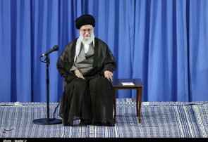 ابلاغ سلام محبت‌آمیز امام خامنه‌ای به فرمانده و کارکنان ارتش