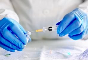 توضیحات درباره واکسن کرونا/واردات دو میلیون دوز واکسن آنفلوآنزا