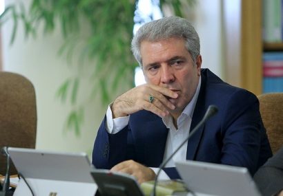 وزیر گردشگری برای لغو ویزا به روسیه می‌رود
