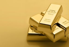 آیا سقوط قیمت طلا در بازار جهانی ادامه خواهد داشت؟
