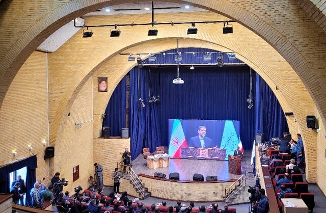 ضرغامی: در جمهوری اسلامی رابطهمان را با شادی تعریف نکردیم