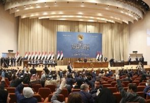 تدابیر شدید امنیتی در بغداد در آستانه برگزاری نشست پارلمان/ حضور ده‌ها معترض در میدان “التحریر”