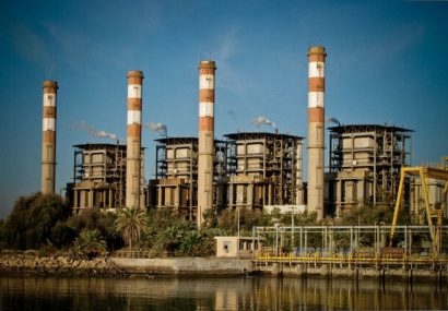 بیگی‌نژاد: وزارت نیرو با کمترین محدودیت در ایام پیک برق کشور را تامین کرد