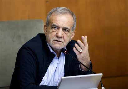 رئیس جمهور: کمبود فضاهای آموزشی را با کمک مردم برطرف خواهیم کرد