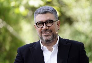 رشیدپور: برنامه جدیدم درباره ایرانِ صد سال بعد است/ دنبال سود اقتصادی نیستم (۱)