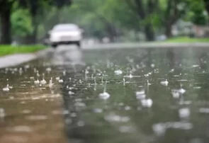 رگبار باران و کاهش نسبی دما در ۱۳ استان