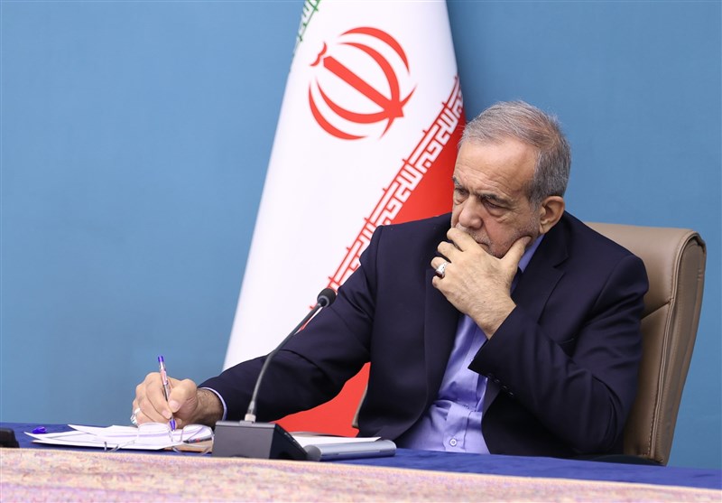 قدردانی پزشکیان از خدمات پرستاران در دوران جنگ