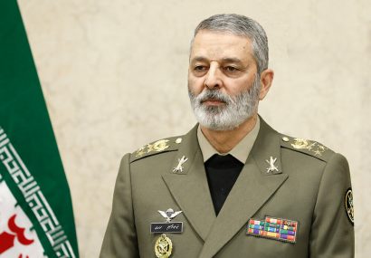 سرلشکر موسوی: پدافند هوایی در راستای تهدیدات نوپدید کارآمدی خود را توسعه دهد