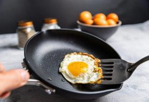 ساخت جایگزینی ایمن‌تر از تفلون برای ظروف آشپزی