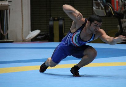 گودرزی: ملی‌پوشان تمام وقت خود را صرف کشتی می‌کنند