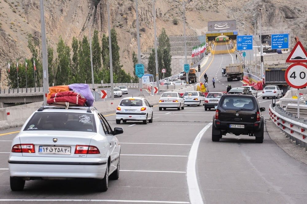 مسیر شمال به جنوب آزادراه تهران – شمال و جاده چالوس مسدود شد