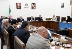 عارف: صدای واحدی برای مبارزه با فساد داشته باشیم