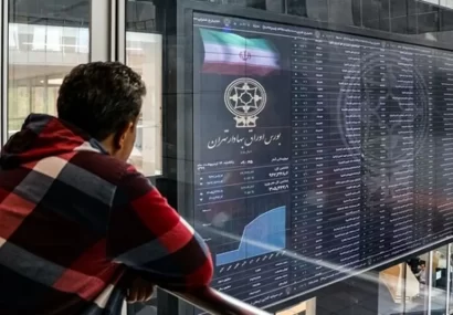 واکنش سیاسی بازار سرمایه؛ بورس ۵۰ هزار واحد عقب نشینی کرد واکنش سیاسی بازار سرمایه؛ بورس ۵۰ هزار واحد عقب نشینی کرد