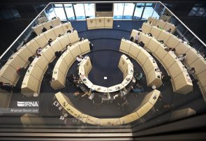 آغاز سبز بازار سرمایه/ شاخص کانال ۳ میلیون واحد را پس گرفت