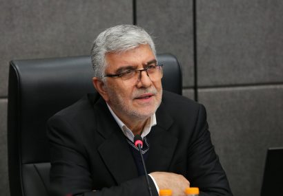 رئیس جدید بنیاد مسکن: از فرصت خدمت رسانی به مردم باید استفاده کرد رئیس جدید بنیاد مسکن: از فرصت خدمت رسانی به مردم باید استفاده کرد