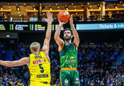 سومین پیروزی یاران یخچالی در بوندسلیگا؛ ستاره ایرانی روی نوار برتری سومین پیروزی یاران یخچالی در بوندسلیگا؛ ستاره ایرانی روی نوار برتری