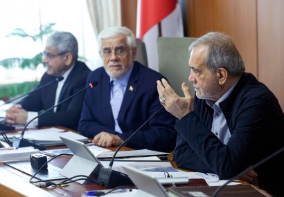 پزشکیان: مراقب قطببندیهای کاذب و اختلافات داخلی باشیم پزشکیان: مراقب قطببندیهای کاذب و اختلافات داخلی باشیم