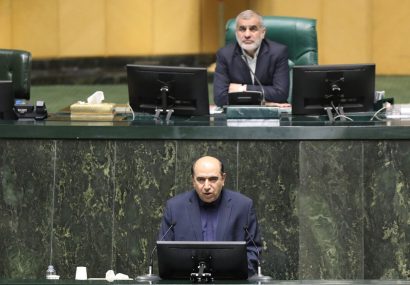 دولت با حمایت هدفمند از اشتغال تخصصی، نرخ بیکاری را مدیریت کند