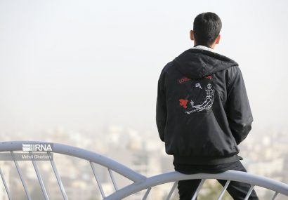 مرگ سالانه ۵۷ هزار نفر منتسب به آلودگی هوا/از تولید خودروهای بی‌کیفیت دست برداریم