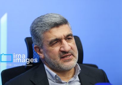 صیدی: صنعت مالی باید به بخش واقعی اقتصاد ورود کند