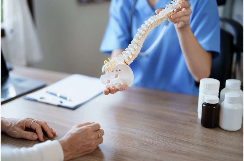 ترمیم شکستگیهای ستون فقرات با سلولهای بنیادی چربی ترمیم شکستگیهای ستون فقرات با سلولهای بنیادی چربی