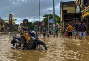 شمار جان‌باختگان سیل در ویتنام به ۹۰ نفر رسید