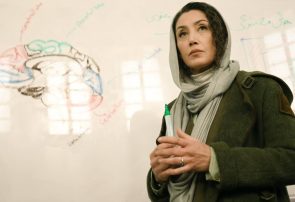 هدیه تهرانی در «هزار و یک شب» استاد دانشگاه تهران میشود هدیه تهرانی در «هزار و یک شب» استاد دانشگاه تهران میشود