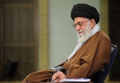 تقریظ رهبر انقلاب بر ۳ کتاب منتشر شد تقریظ رهبر انقلاب بر ۳ کتاب منتشر شد