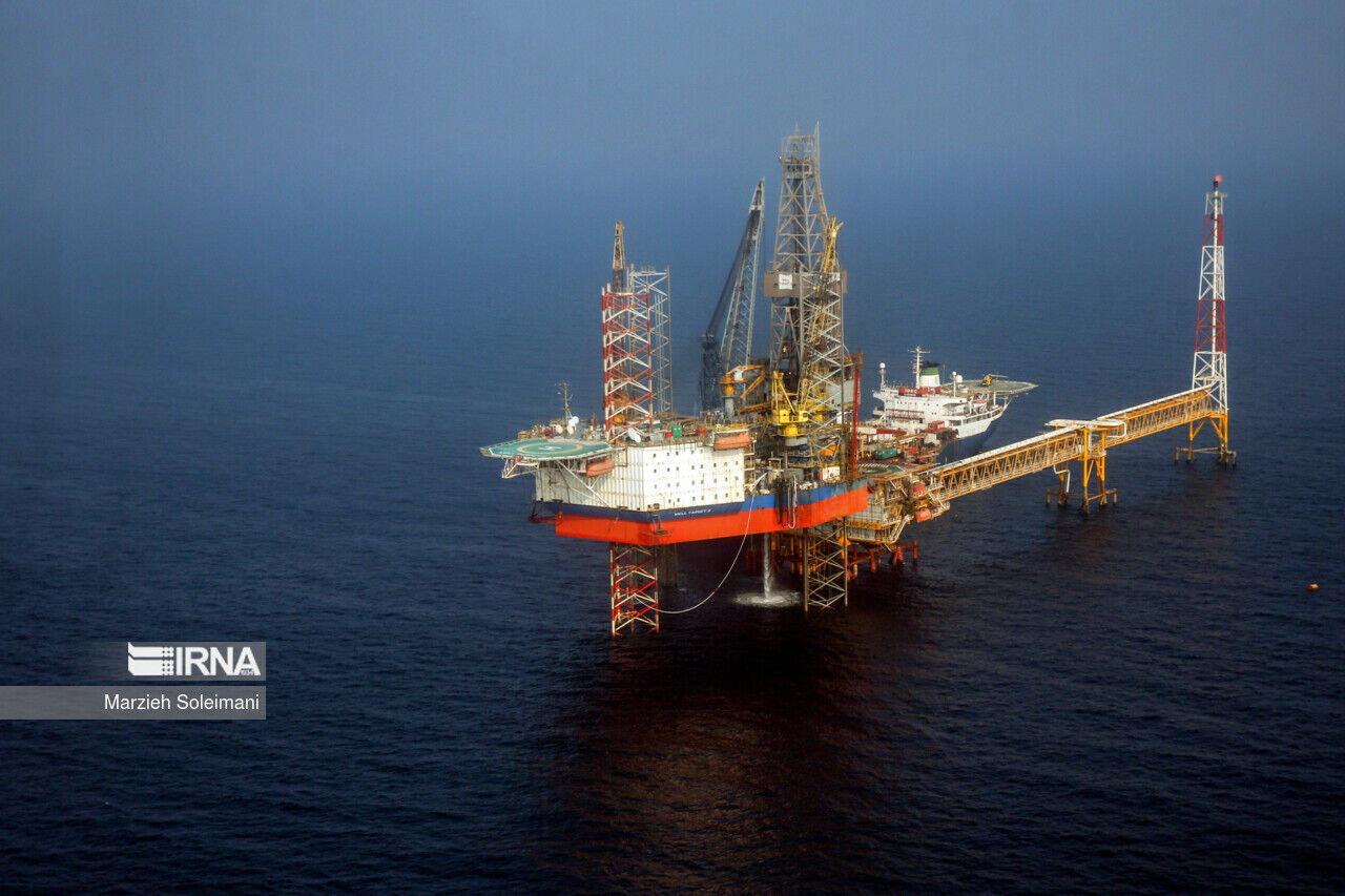 پیگیری طرح فشارافزایی پارس جنوبی با حضور وزیر نفت