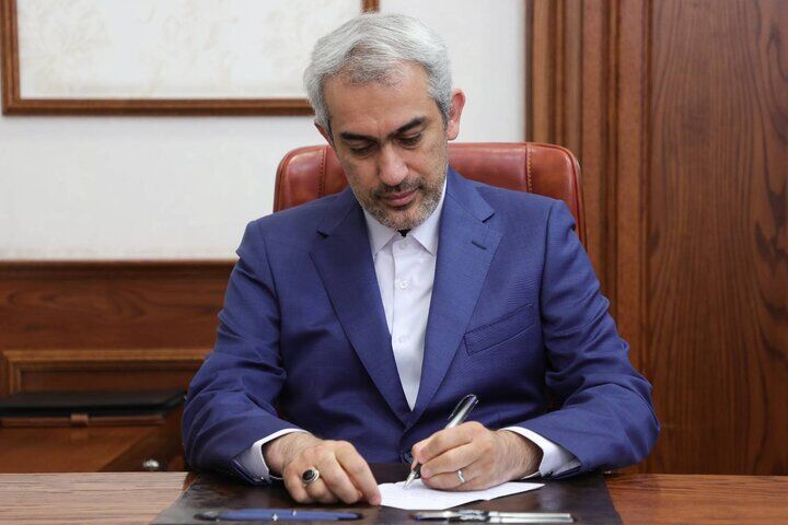 ماموریت وزیر اقتصاد به مسرور برای رسیدگی به حواشی ماراتن کیش ماموریت وزیر اقتصاد به مسرور برای رسیدگی به حواشی ماراتن کیش