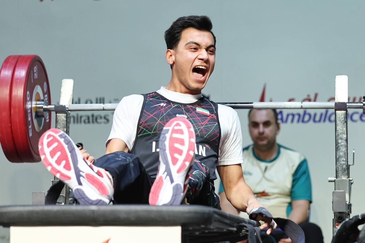 هتتریک طلایی پاراوزنهبرداری با درخشش رشیدی هتتریک طلایی پاراوزنهبرداری با درخشش رشیدی