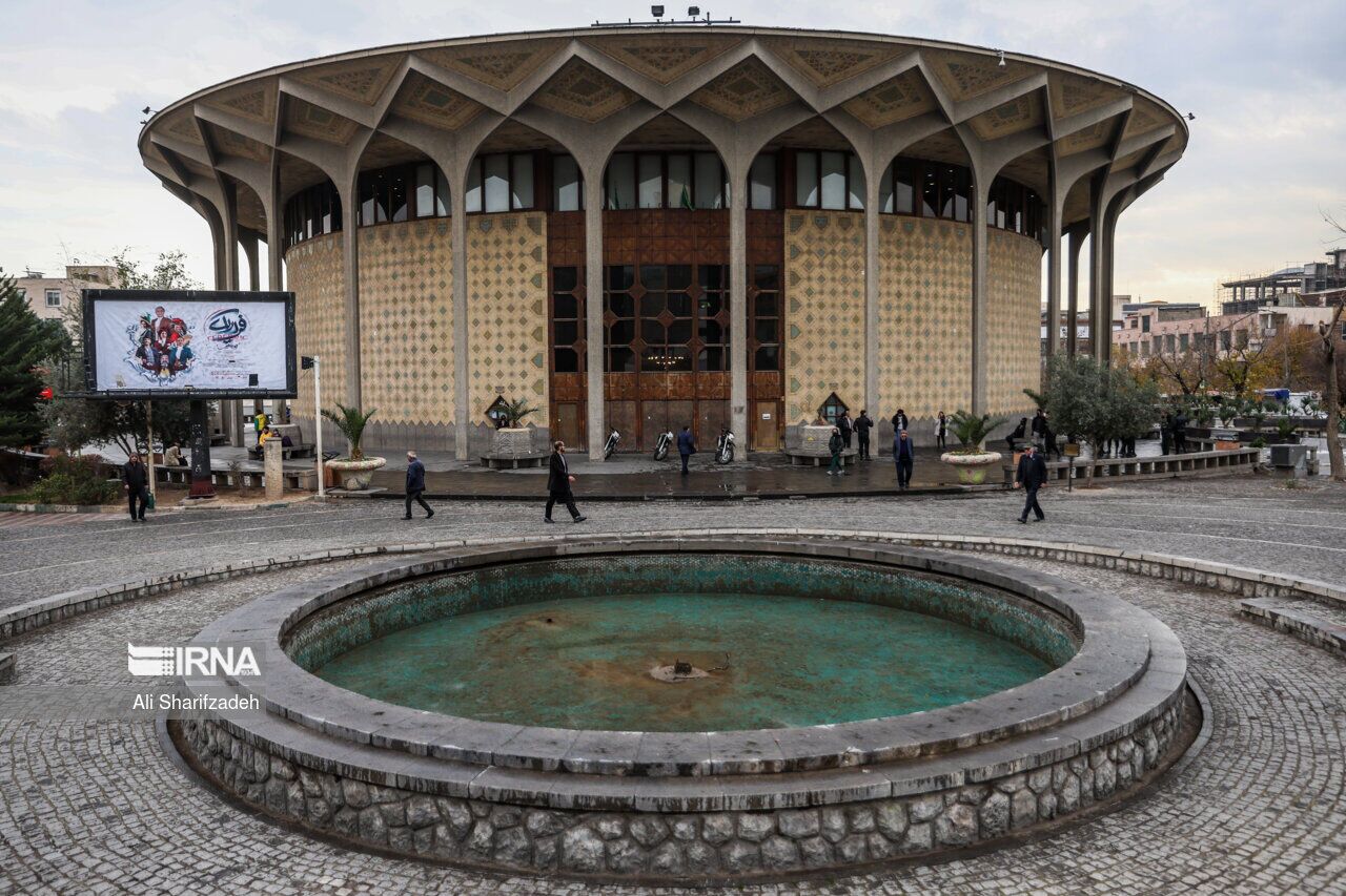 هدف از اجرای حریم تئاترشهر محدودسازی مزاحمتهاست/ حریم شبها بسته میشود هدف از اجرای حریم تئاترشهر محدودسازی مزاحمتهاست/ حریم شبها بسته میشود