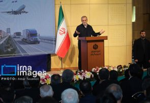 پزشکیان:مصمم به توسعه شبکه حمل و نقل کشور هستیم