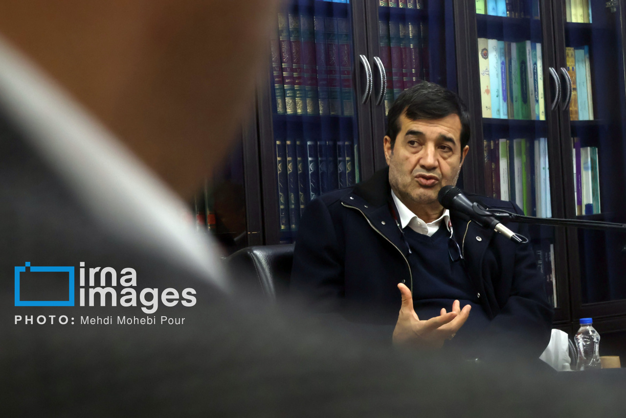 جلسه ویژه وزیر ورزش با چهار باشگاه لیگ برتری جلسه ویژه وزیر ورزش با چهار باشگاه لیگ برتری