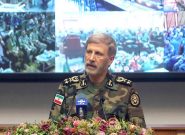 فرمانده کل ارتش: تهدید دشمنان را بدون پاسخ نمی‌گذاریم