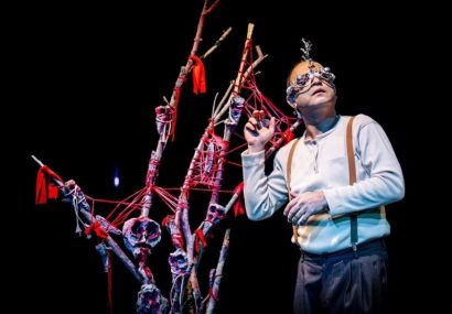 رئالیسم جادویی مشرق‌زمین را در تئاتر ارائه کردم/ حکایت موتسارت تا مرگ ققنوس