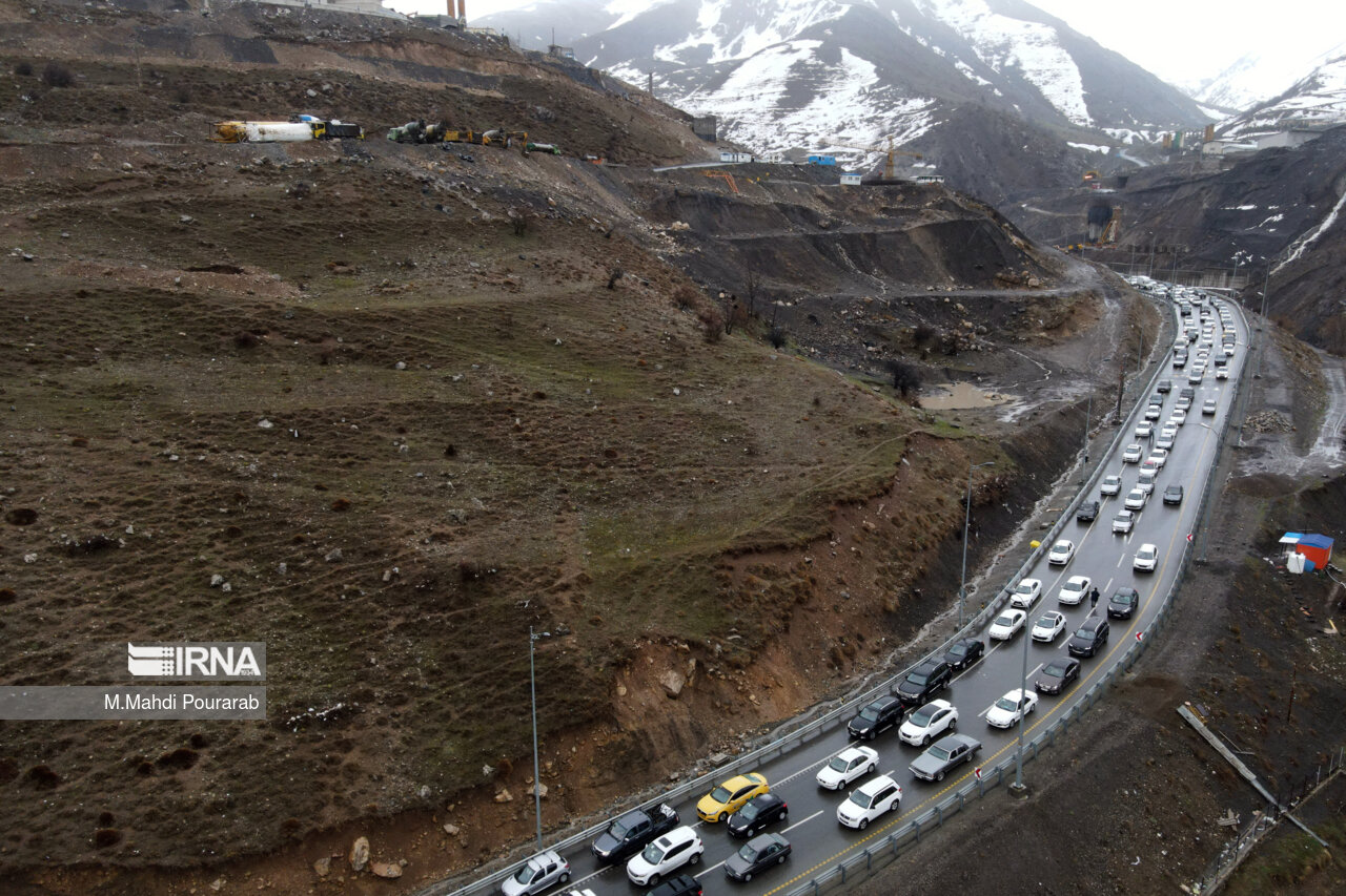 اعمال محدودیتهای ترافیکی پایان هفته/ انسداد و یکطرفهسازی مقطعی چالوس و هراز اعمال محدودیتهای ترافیکی پایان هفته/ انسداد و یکطرفهسازی مقطعی چالوس و هراز