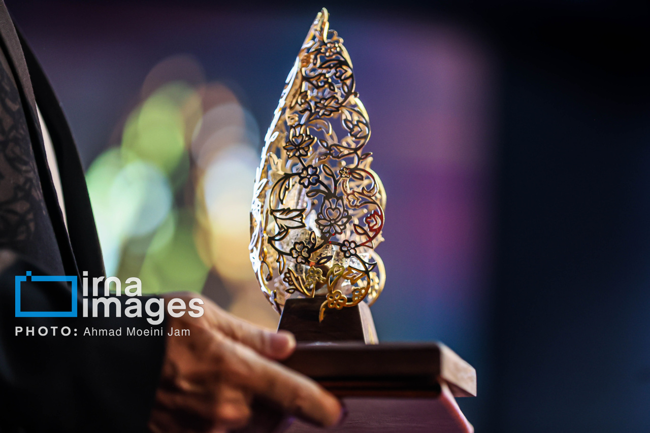 معرفی ۱۵ موسسه خیریه برگزیده در جشنواره ملی نشان نیکوکاری