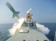 رزمایش سپاه در تنگه هرمز، اهرم فشار ایران در مذاکرات ژنو است رزمایش سپاه در تنگه هرمز، اهرم فشار ایران در مذاکرات ژنو است